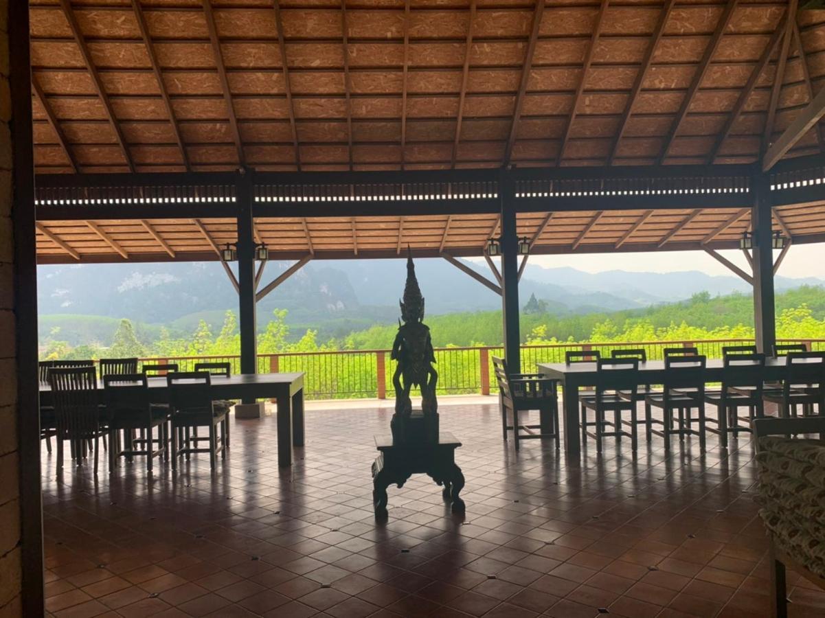 Billion Views Khaosok Homestay Khao Sok National Park エクステリア 写真
